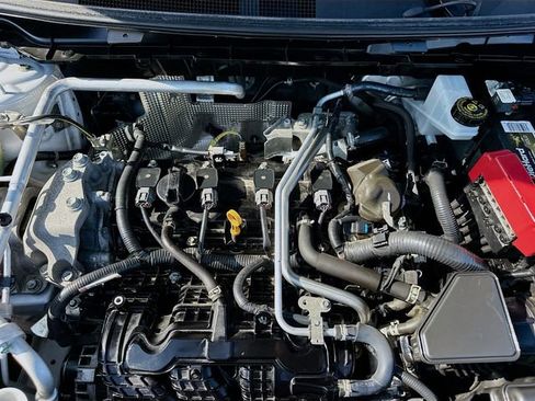 Used 2024 Mitsubishi Outlander SE image 31