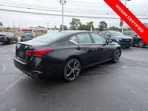 Certified 2023 Nissan Altima 2.5 SR w/ SR Premium Package FWD image 8