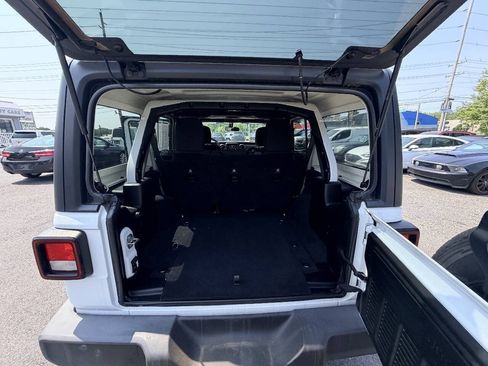 Used 2018 Jeep Wrangler Unlimited Sport AWD/4WD image 63