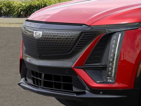 New 2026 Cadillac Lyriq Sport image 13