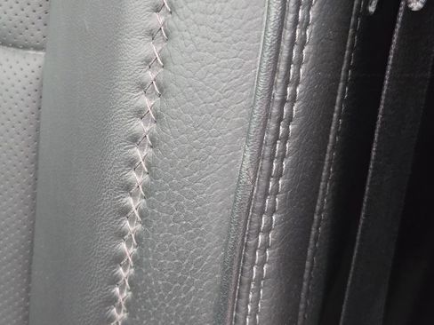 New 2025 GMC Sierra 2500 Denali w/ Denali Reserve Package image 17