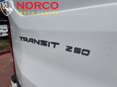 Used 2018 Ford Transit 250 148 Low Roof w/ Exterior Upgrade Package image 8