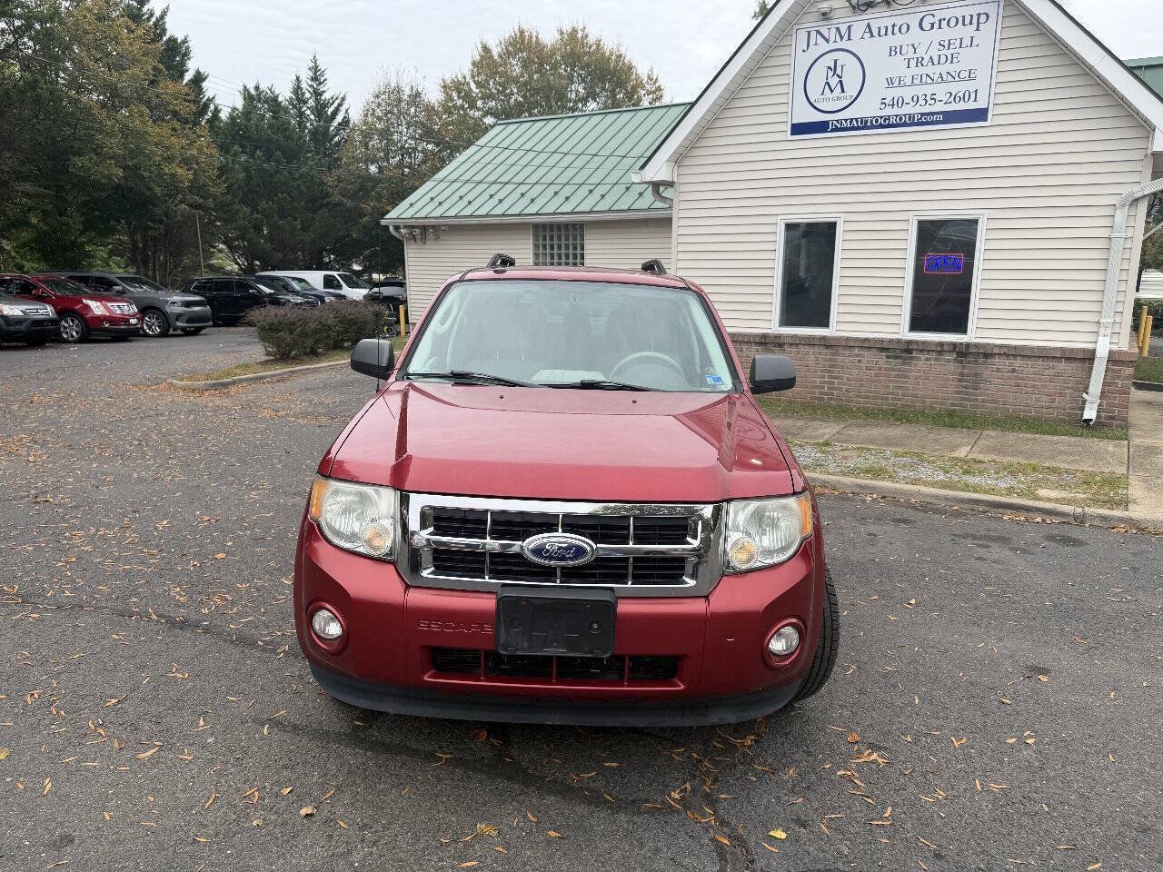 Used 2012 Ford Escape XLT FWD image 2