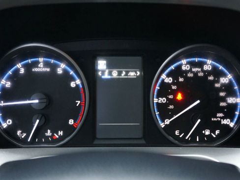 Used 2017 Toyota RAV4 XLE image 13