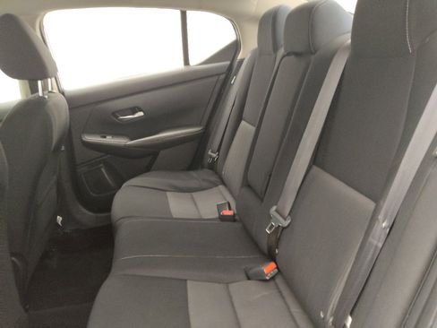 Used 2020 Nissan Sentra SV image 18