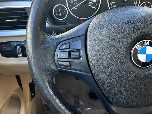 Used 2015 BMW 320i 320i image 21