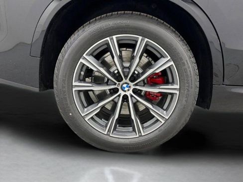 New 2026 BMW X5 xDrive50e w/ M Sport Package image 36