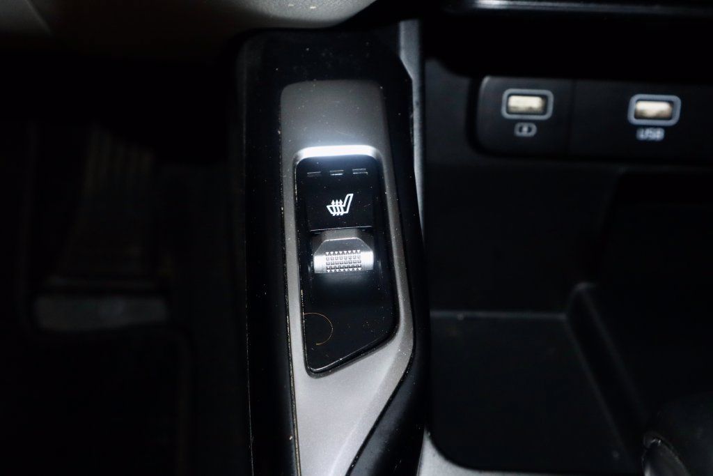 Used 2022 Kia Sorento S FWD image 5