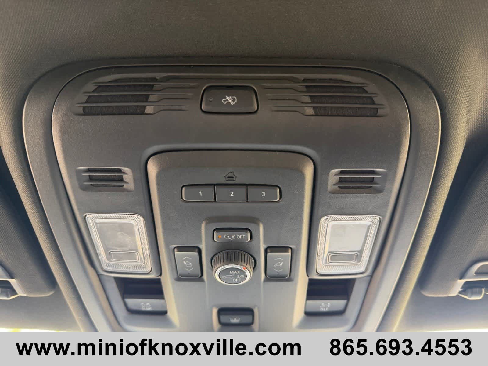 Used 2024 Cadillac Escalade Sport AWD/4WD image 22