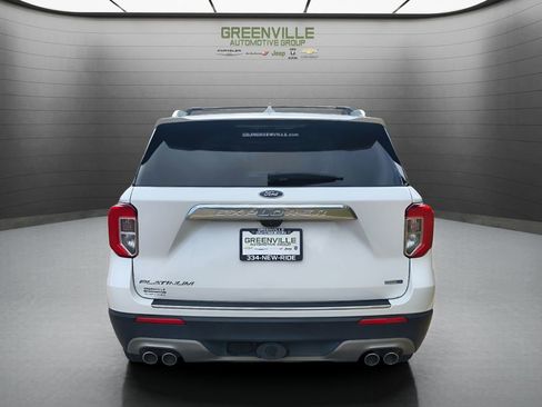 Used 2020 Ford Explorer Platinum w/ Premium Technology Package image 7
