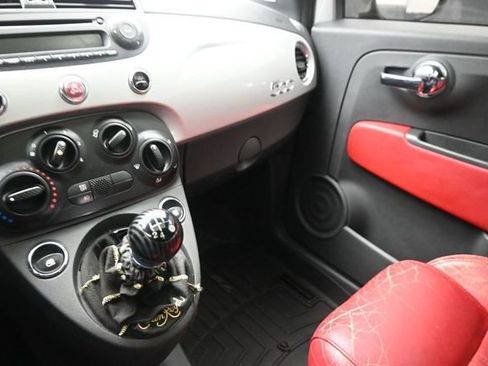 Used 2012 FIAT 500 Sport w/ Safety & Sound Pkg FWD image 24