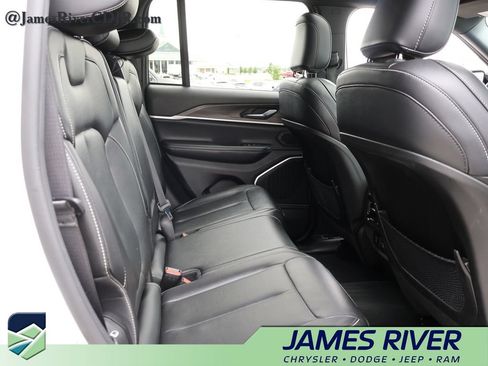 Used 2024 Jeep Grand Cherokee Limited 4xe AWD/4WD image 12