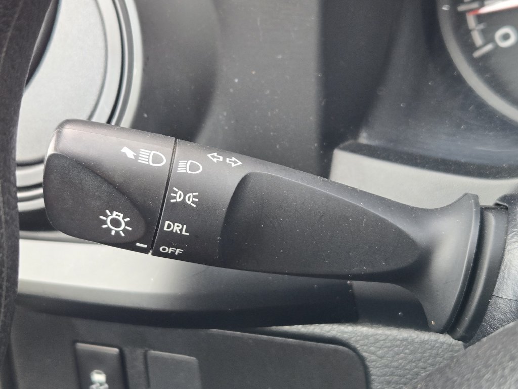 Used 2022 Toyota Tacoma SR RWD image 21