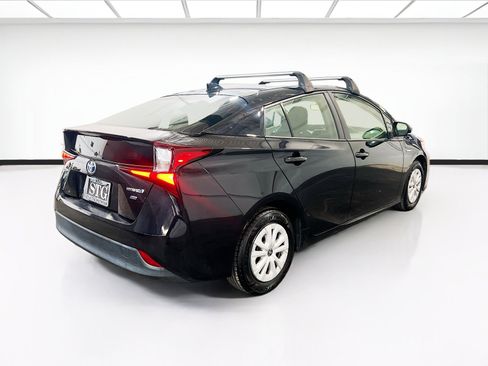 Used 2022 Toyota Prius L Eco image 4