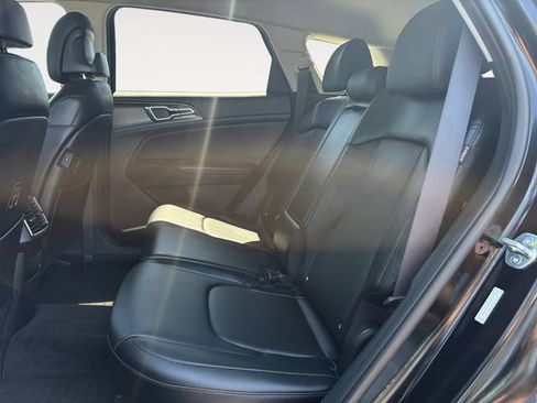 Certified 2024 Kia Sportage EX AWD/4WD image 13