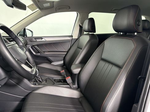 Used 2024 Volkswagen Tiguan Wolfsburg Edition FWD image 4