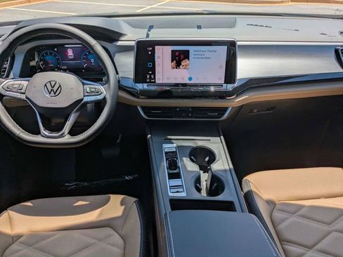 New 2026 Volkswagen Atlas Cross Sport SE FWD image 15