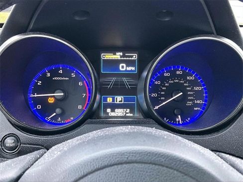 Used 2016 Subaru Legacy 2.5i Premium image 3