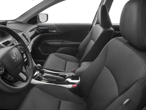 Used 2017 Honda Accord LX image 9