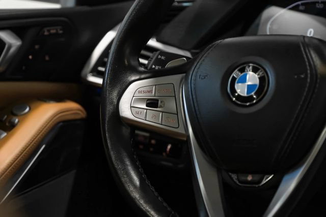Used 2020 BMW X7 xDrive40i w/ Premium Package AWD/4WD image 20