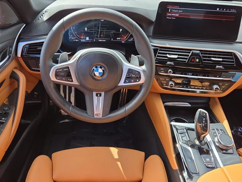 Certified 2023 BMW 530i 530i w/ M Sport Package image 15