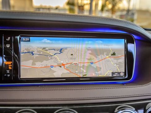 Used 2016 Mercedes-Benz S 550 Sedan image 20