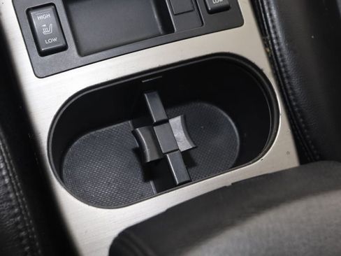 Used 2011 Subaru Outback 2.5i Limited w/ PWR Moonroof Pkg image 23