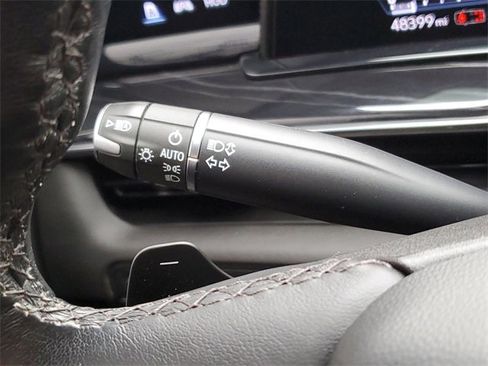 Certified 2023 Cadillac Escalade Sport image 14