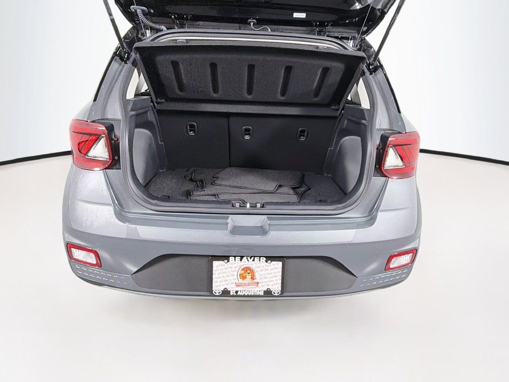 Used 2026 Hyundai Venue SEL FWD image 26