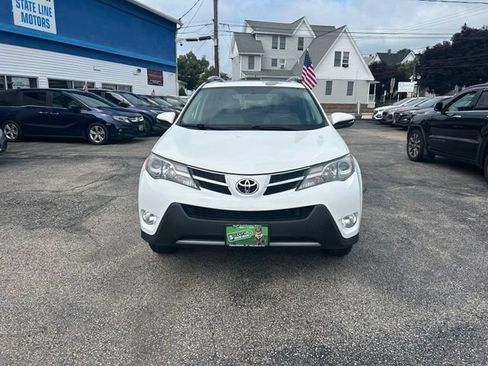 Used 2015 Toyota RAV4 XLE AWD/4WD image 3