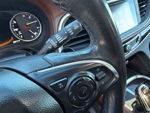 Used 2018 Buick Enclave Avenir w/ Avenir Technology Package image 28