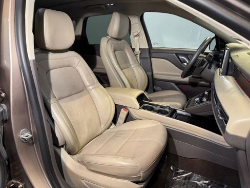 Used 2020 Lincoln Corsair Reserve w/ Elements Package AWD/4WD image 28