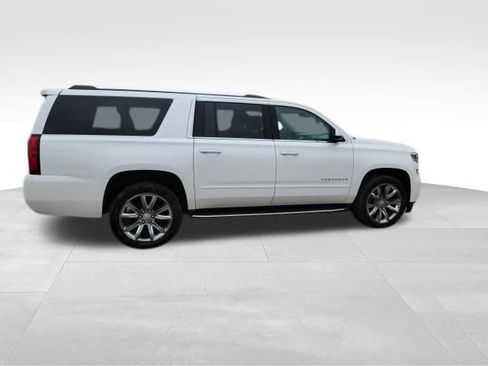 Certified 2019 Chevrolet Suburban Premier image 8