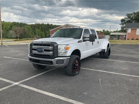 Used 2014 Ford F350 XL w/ Power Equipment Group AWD/4WD image 13