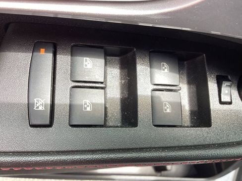 Used 2015 Chevrolet Equinox LT w/ Power Convenience Package AWD/4WD image 36