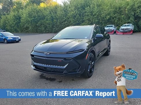Used 2024 Chevrolet Equinox EV RS AWD/4WD image 2