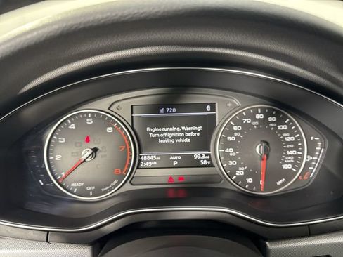 Used 2017 Audi A4 2.0T Premium image 16