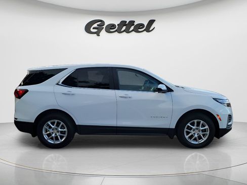 Used 2023 Chevrolet Equinox LT w/ LPO, Floor Liner Package AWD/4WD image 4