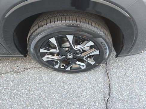 New 2026 Honda HR-V EX-L image 9