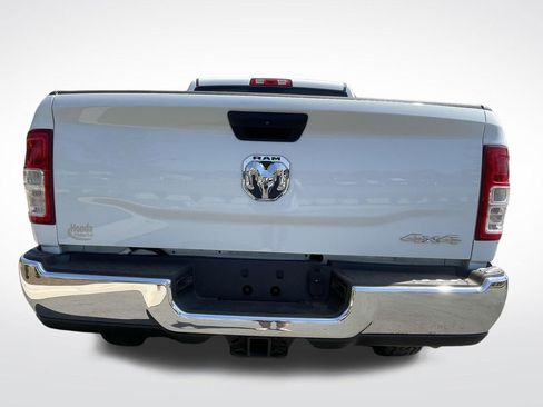 Used 2020 RAM 3500 Tradesman w/ Chrome Appearance Group image 8