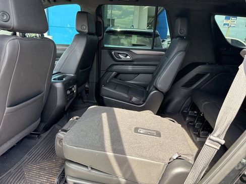 Used 2022 Chevrolet Tahoe Z71 w/ Luxury Package image 14