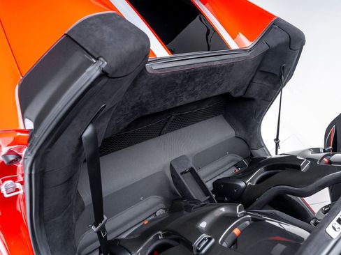 Used 2020 Ferrari 488 Pista Spider image 88