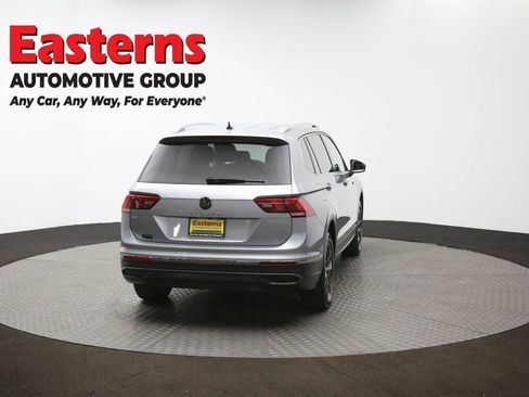 Used 2024 Volkswagen Tiguan Wolfsburg Edition image 37