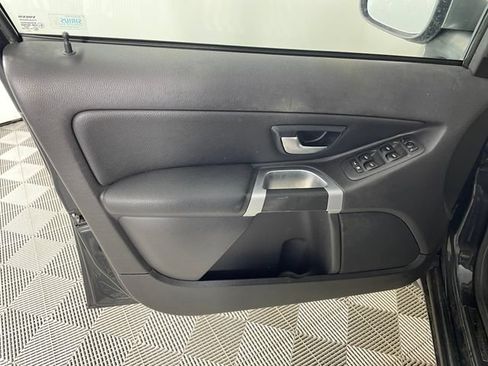 Used 2013 Volvo XC90 3.2 AWD/4WD image 10