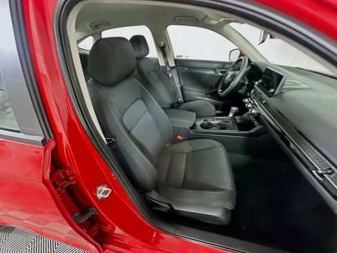 Used 2025 Honda Civic LX image 29
