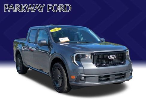 Certified 2025 Ford Maverick Lobo AWD/4WD image 7