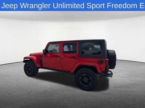 Used 2018 Jeep Wrangler Unlimited Sport AWD/4WD image 7