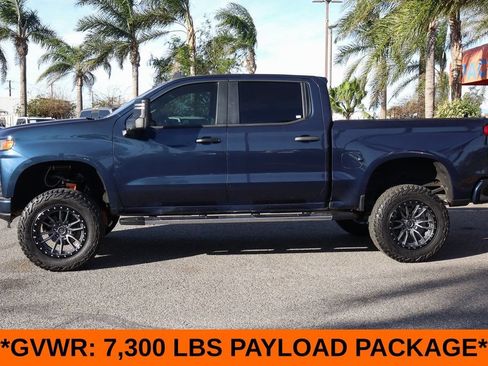 Used 2019 Chevrolet Silverado 1500 Custom w/ Custom Max Trailering Package AWD/4WD image 5