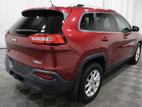 Used 2015 Jeep Cherokee Latitude AWD/4WD image 25