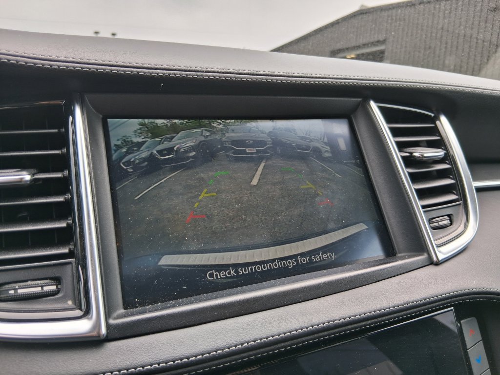 Used 2023 INFINITI QX50 Luxe AWD/4WD image 35